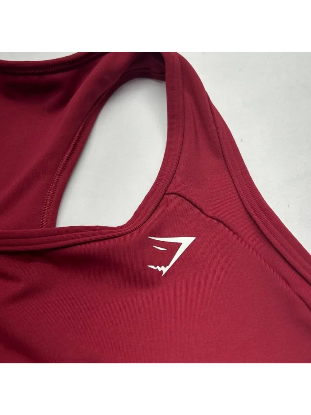 GYMSHARK Women's Racerback Sports Bra Maroon Large